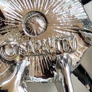 Sarah Coventry Jewelry - Sarah Coventry Brooch Sarah Coventry Jewelry - Sarah Coventry Brooch